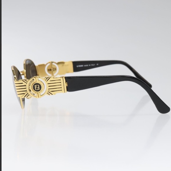 FENDI Sunglasses plastic Black - Picture 4 of 9